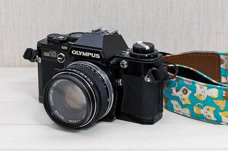 レンズOLYMPUS オリンパス OM-10フィルムカメラ